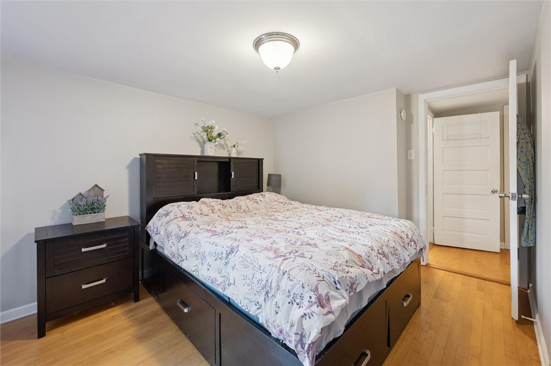 679 Greentree Rd BanksvilleWestwood, PA 15220