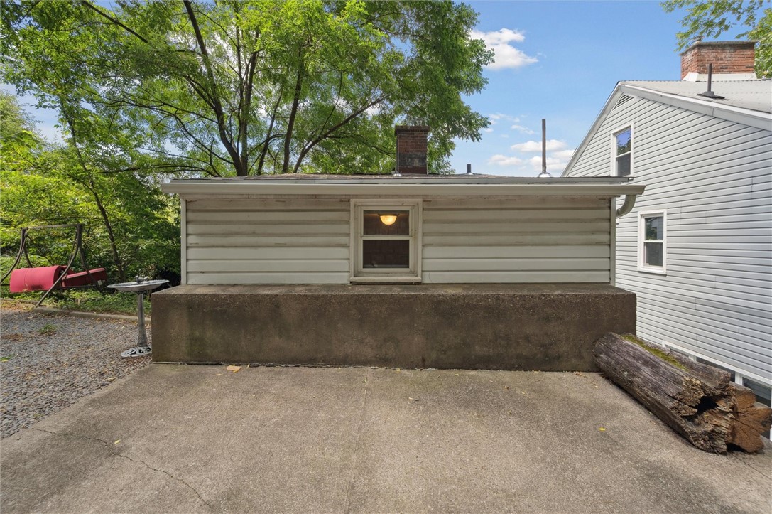 679 Greentree Rd BanksvilleWestwood, PA 15220