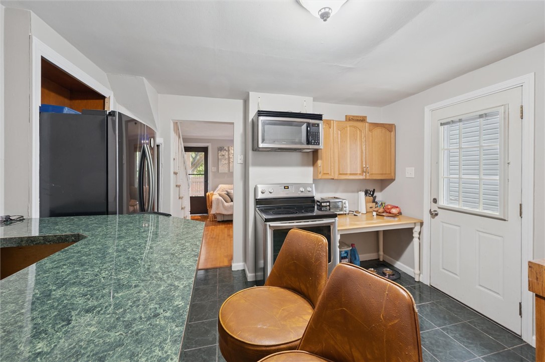 679 Greentree Rd BanksvilleWestwood, PA 15220