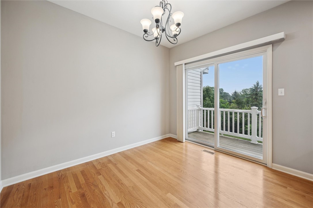 409 Marshall Ht Marshall, PA 15090