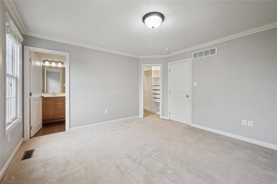 409 Marshall Ht Marshall, PA 15090