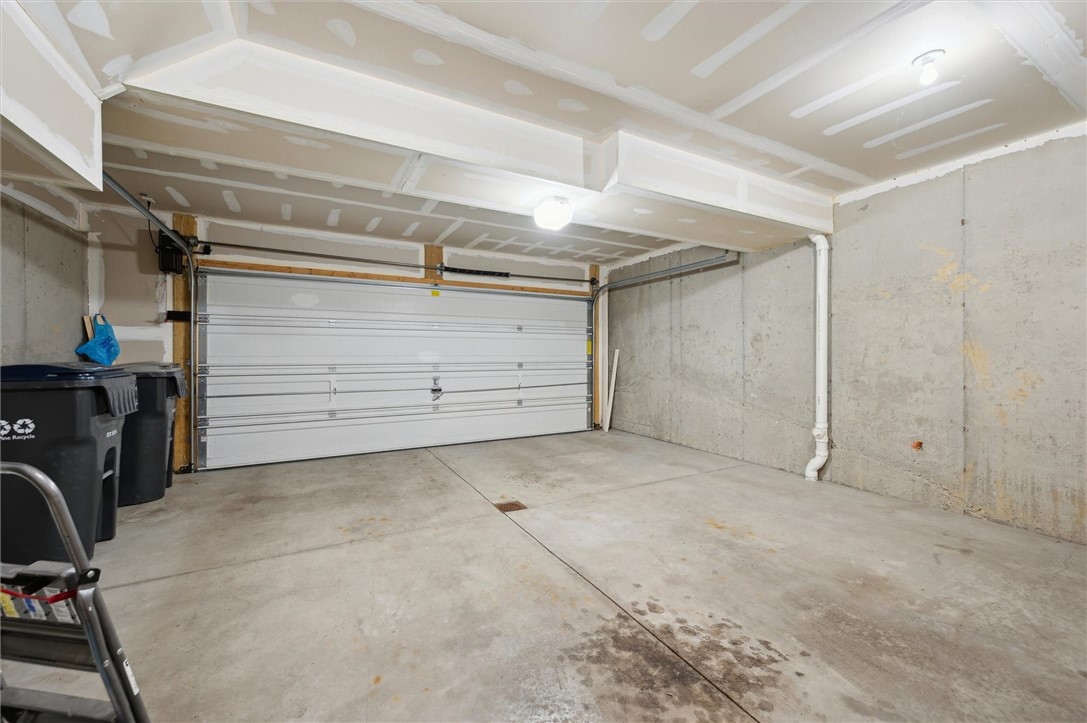 409 Marshall Ht Marshall, PA 15090